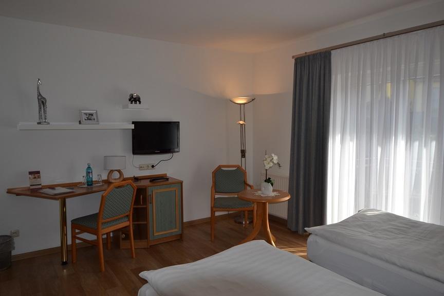 Hotel & Restaurant Zur Linde 프라이탈 외부 사진