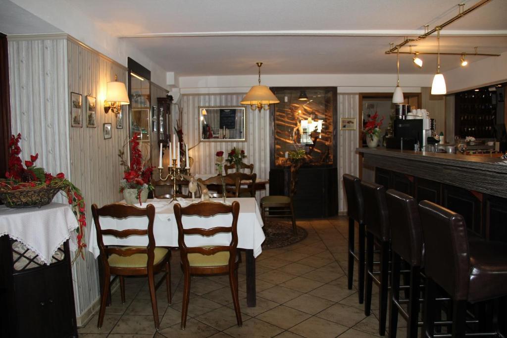 Hotel & Restaurant Zur Linde 프라이탈 객실 사진