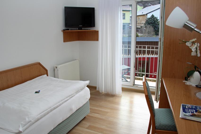 Hotel & Restaurant Zur Linde 프라이탈 외부 사진