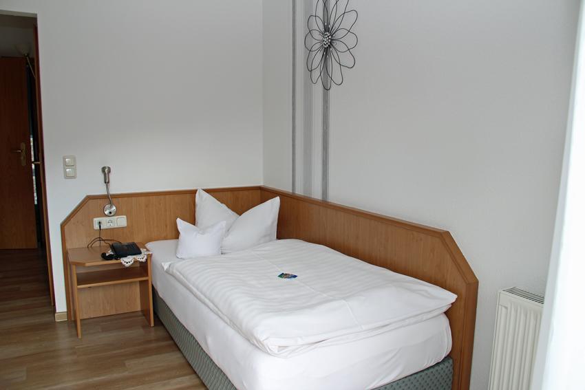 Hotel & Restaurant Zur Linde 프라이탈 외부 사진
